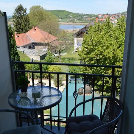 Rebeka Panzió Tihany